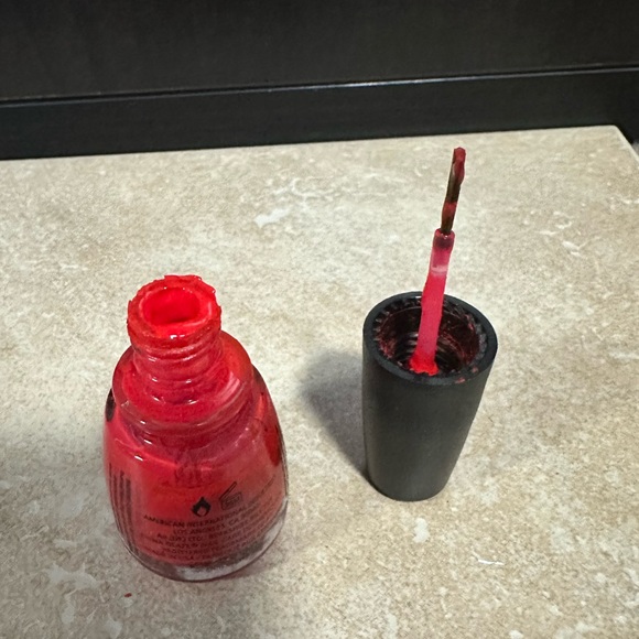 China Glaze red - 5 for $25 for items marked with ⭐️ - Picture 2 of 3